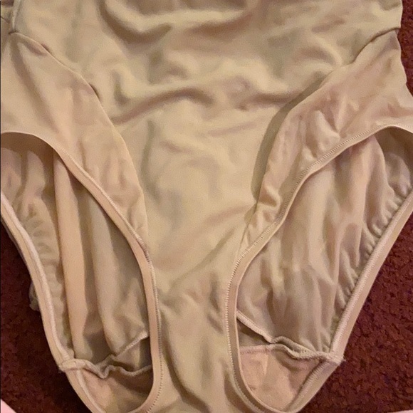 Flexes shapewear